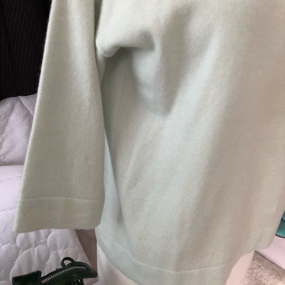 PURE 100% cashmere🎉🎉SALE NO OFFERS 🎉🎉sweater - Picture 3 of 6